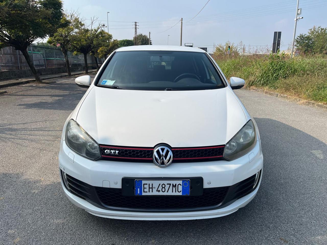 Volkswagen Golf GTI 2.0 TSI 5p.