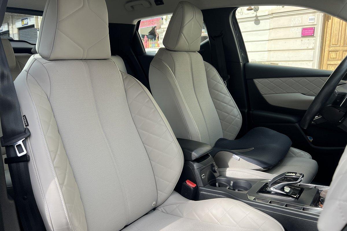 DS DS 3 Crossback PureTech 130 aut. Business