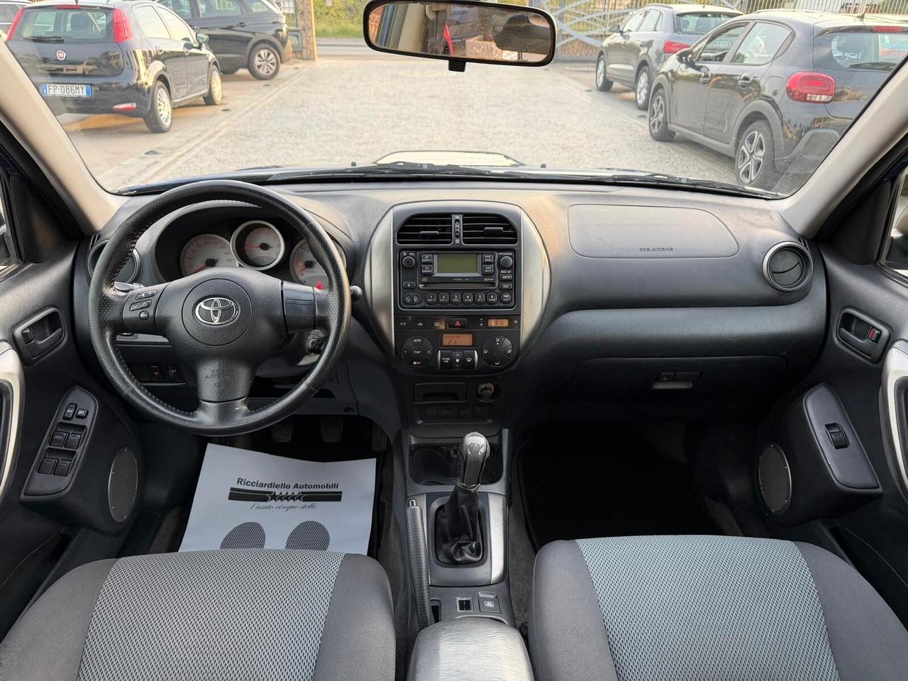 Toyota RAV 4 2.0 Tdi D-4D cat 5 porte Sol