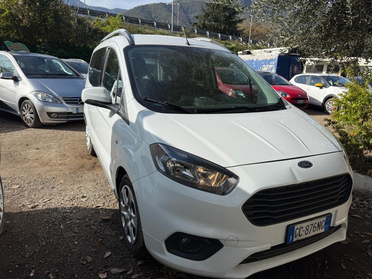 Ford Tourneo Courier Tourneo Courier 1.5 TDCI 75 CV S&S Plus