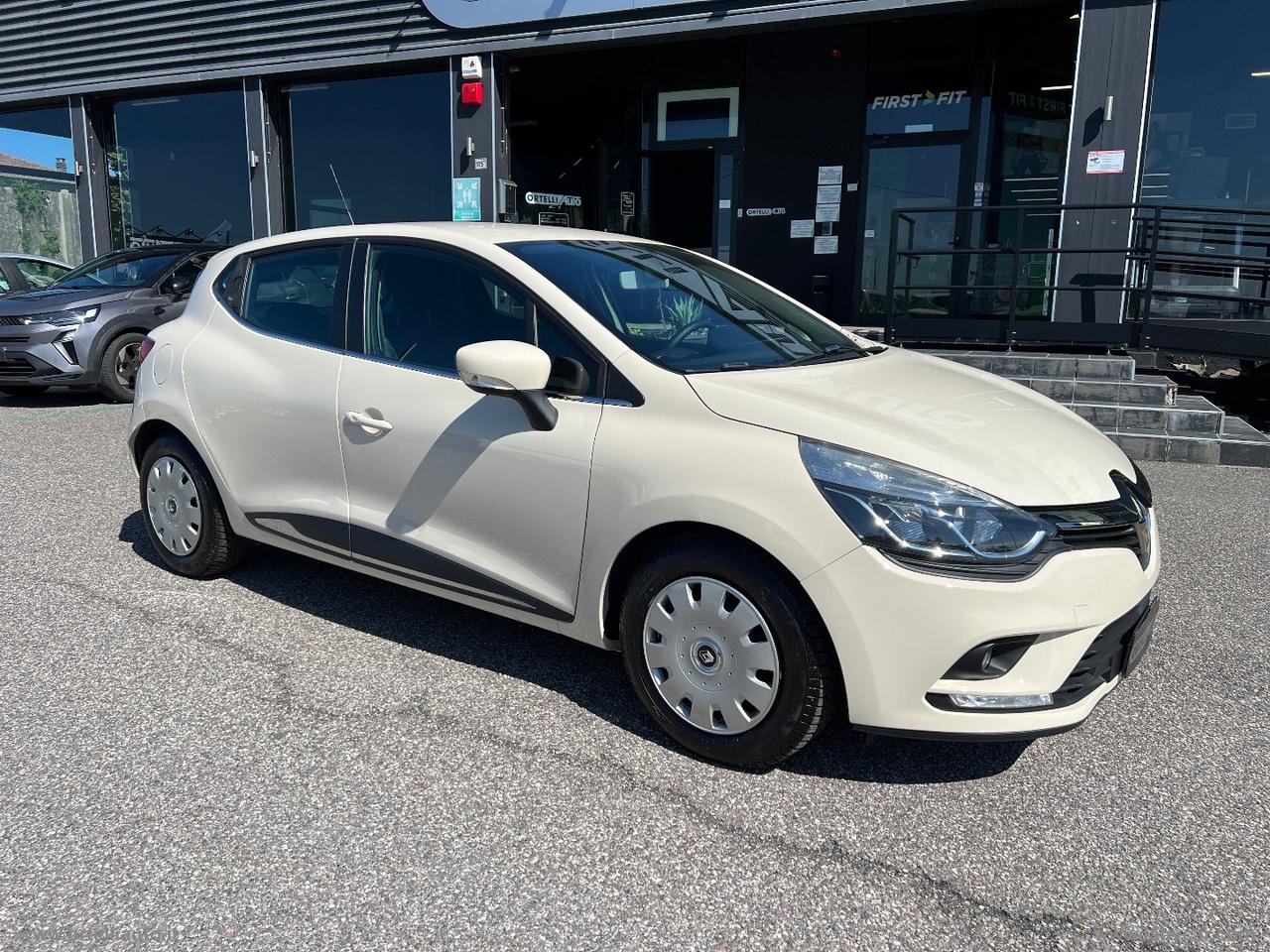 RENAULT Clio 1.5 dCi 8V 75CV S&S ENERGY ZEN N1 AUTOCARRO +IVA