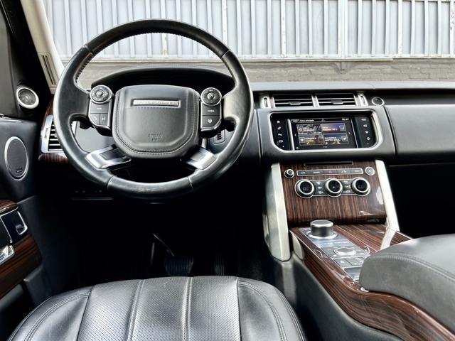 LAND ROVER Range Rover 3.0 TDV6 Autobiography