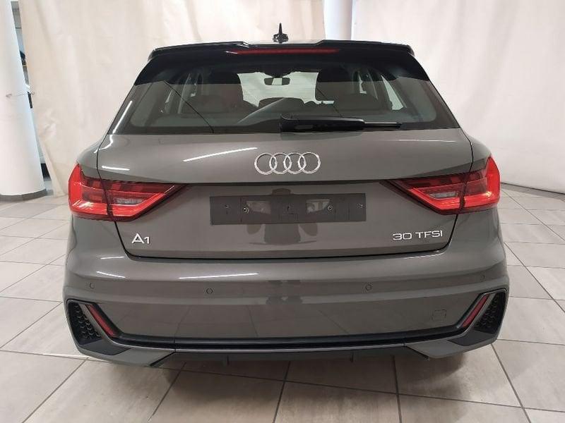 Audi A1 Sportback 30 1.0 tfsi S Line Edition 110cv