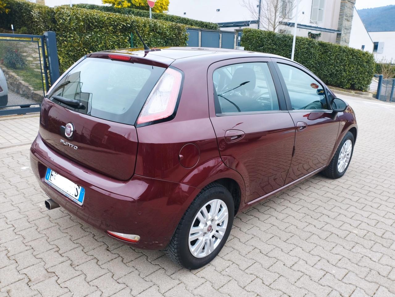 Fiat Punto 1.3 MJT II 75 CV 5 porte Lounge