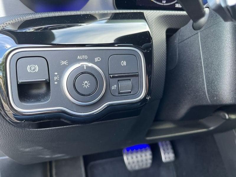 Mercedes-Benz Classe A A 180 d Premium auto