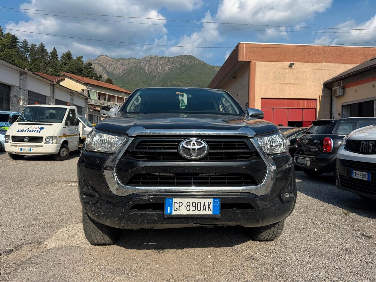 Toyota Hilux 2.4 D-4D 4WD 4 porte Double Cab Executive