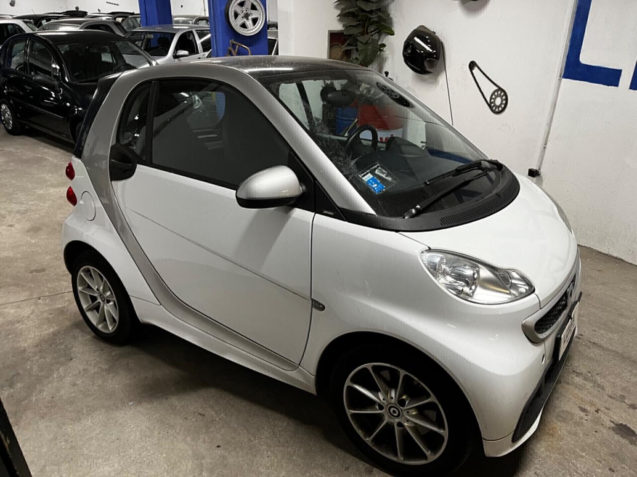 Smart ForTwo 1000 52 kW coupé pure