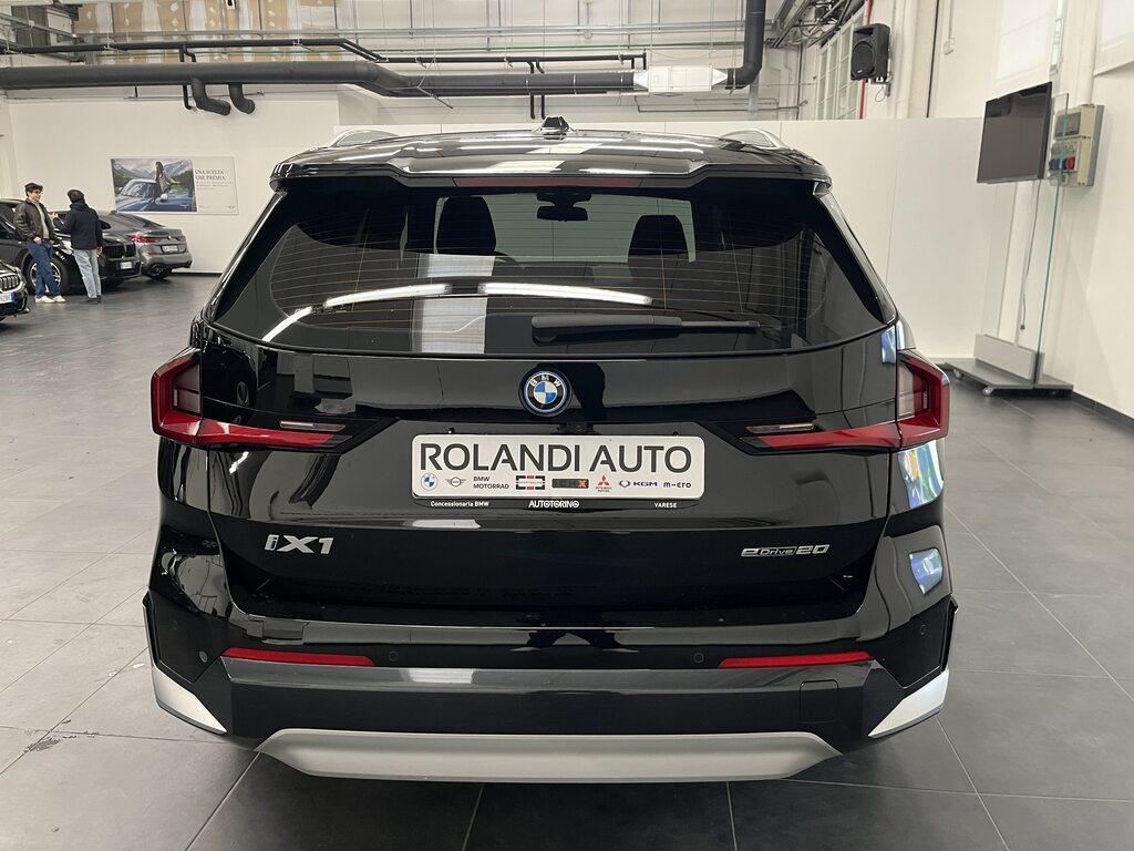 BMW iX1 20 X-Line eDrive