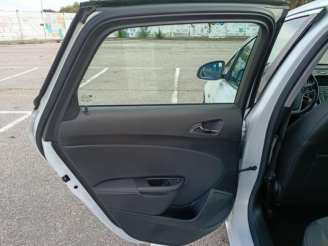 Opel Astra Cosmo 1.6 CDTI #50878