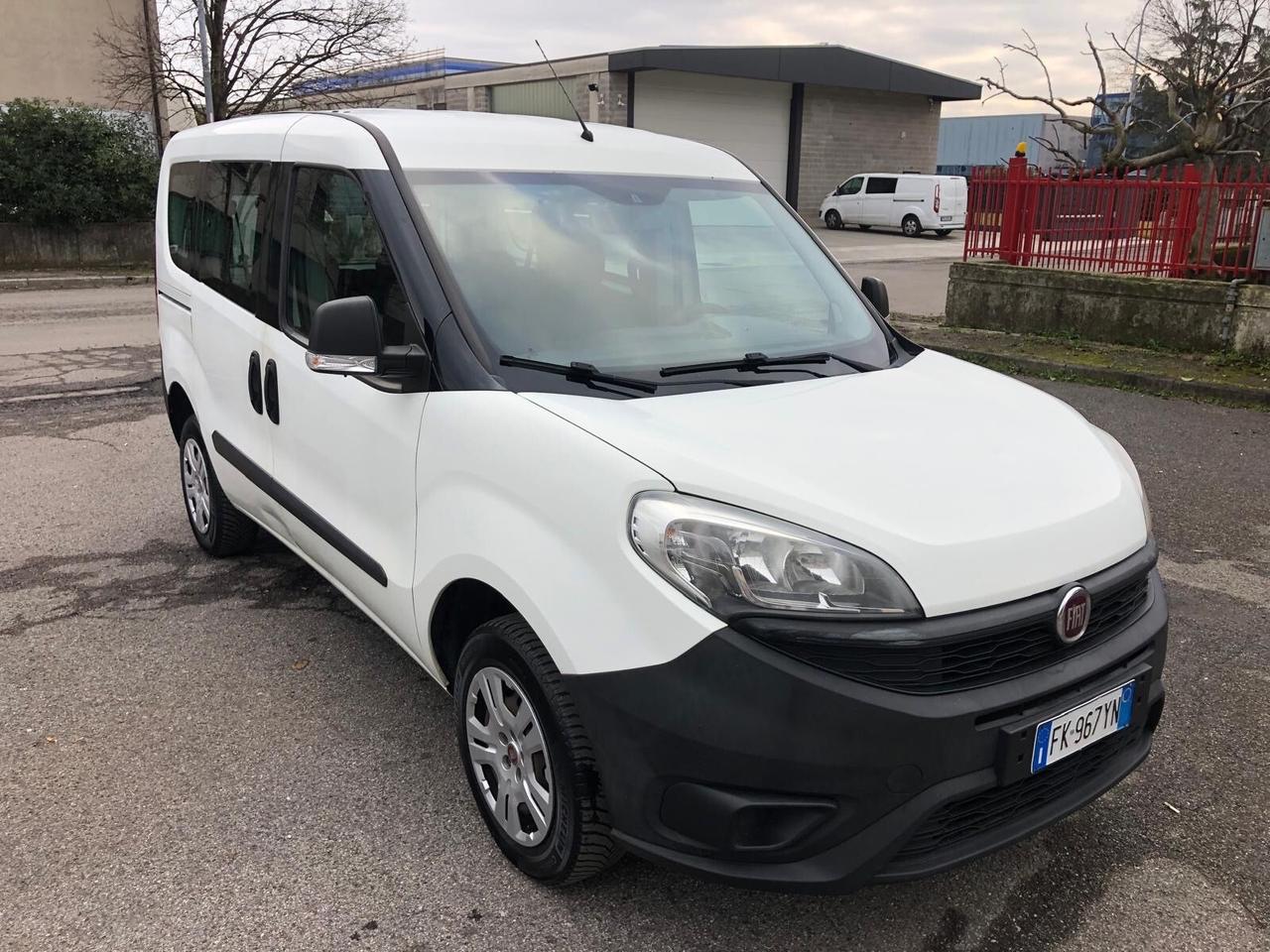 Fiat Doblo 5 posti 1300 mltj90 cv