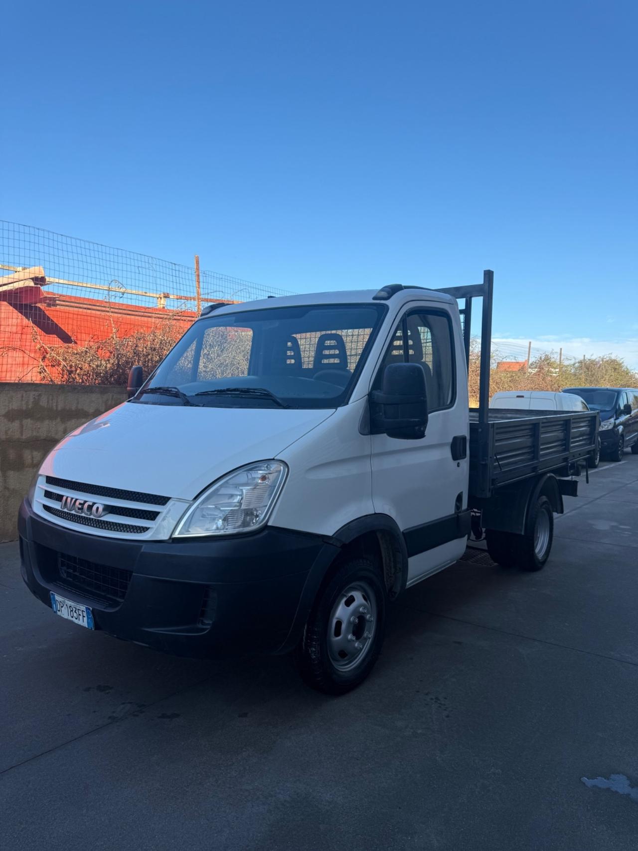 Iveco Daily 35c15 RIBALTABILE TRILATERALE