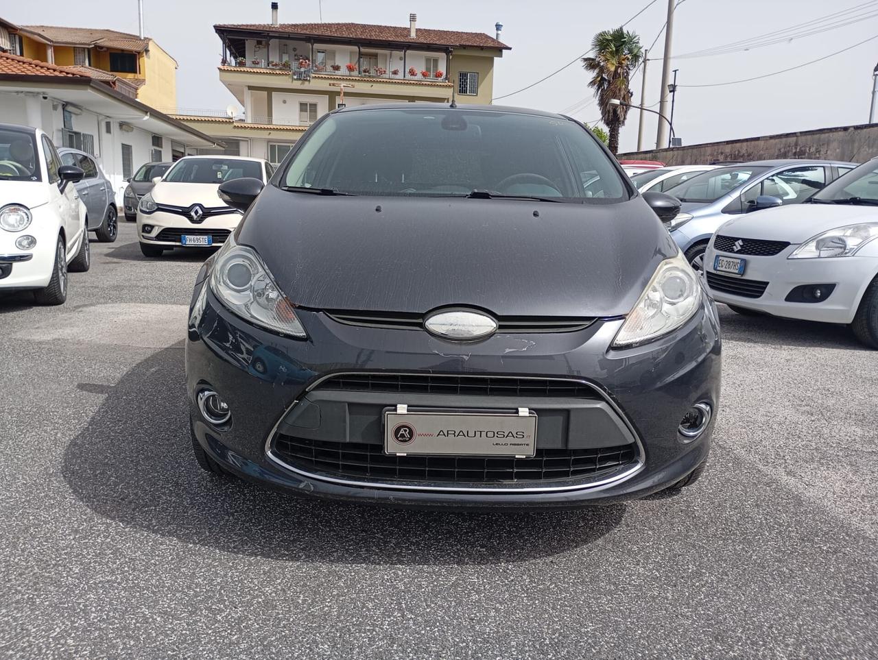 Ford Fiesta 1.4 TDCi 5p. Titanium
