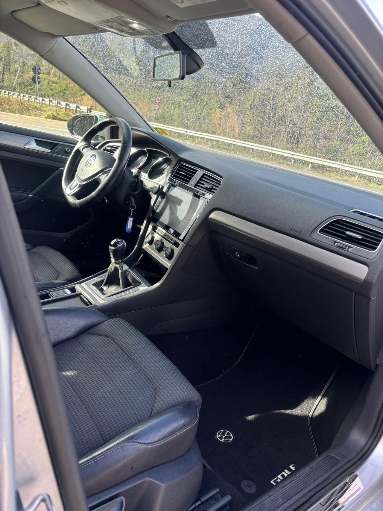 VOLKSWAGEN GOLF 7 1.6 TDI 105CV