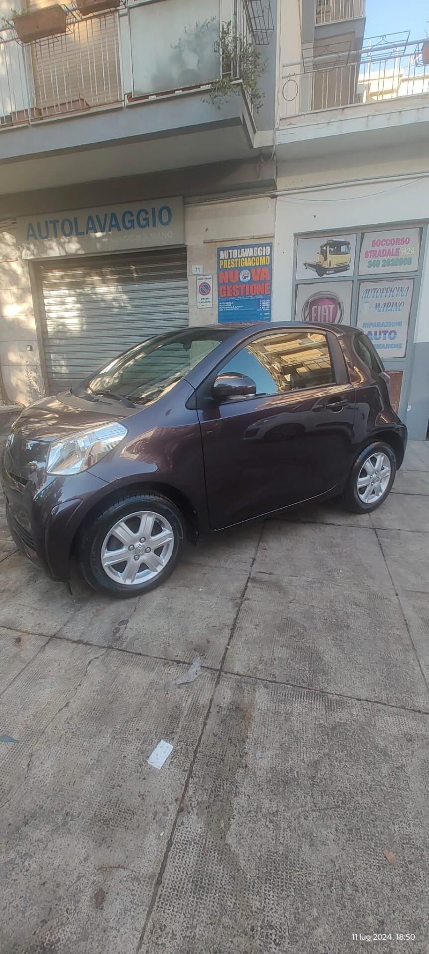 Toyota iQ 1.0 Multidrive Versione Lancio