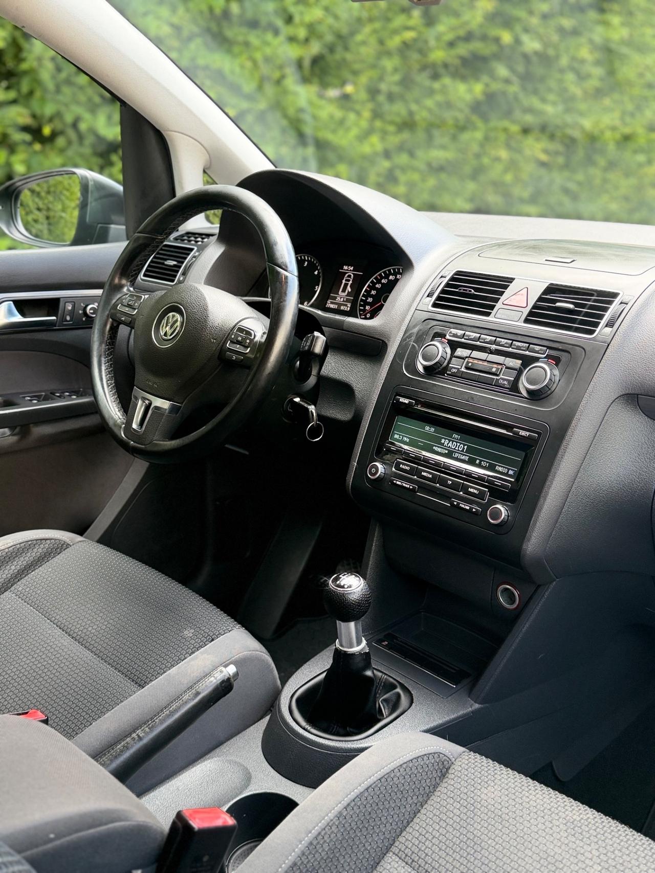 Volkswagen Touran 1.6 TDI 105cv 7 POSTI OK NEOPATENTATI