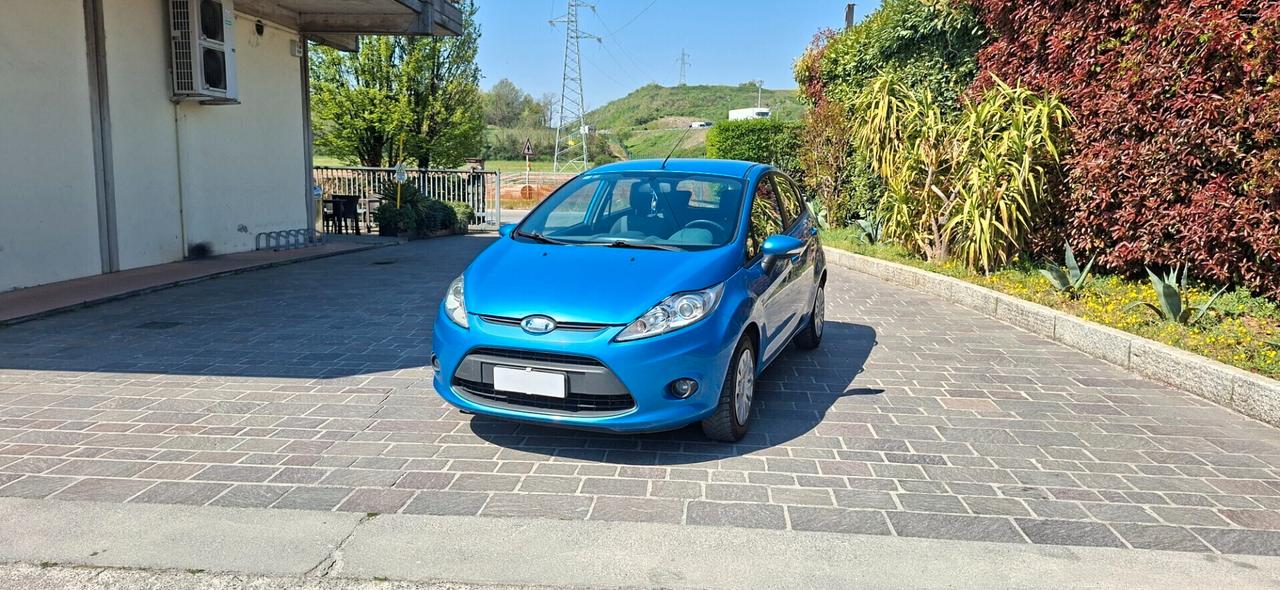 Ford Fiesta 1.2 5porte Titanium con Gpl