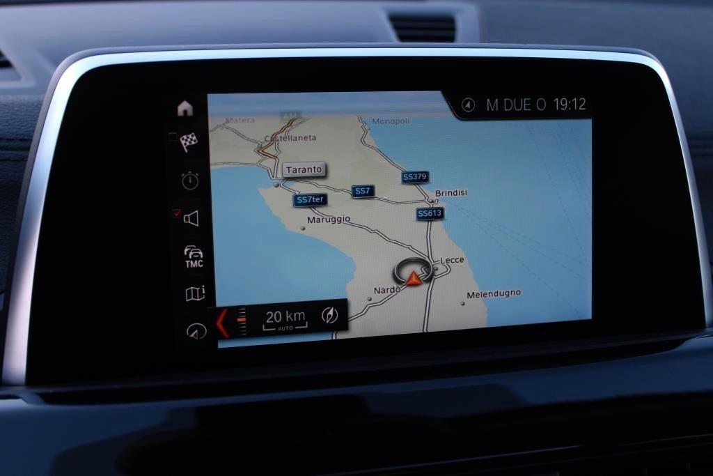 BMW X2 xDrive 18d Aut. *Tetto *SOLI 39.000 KM