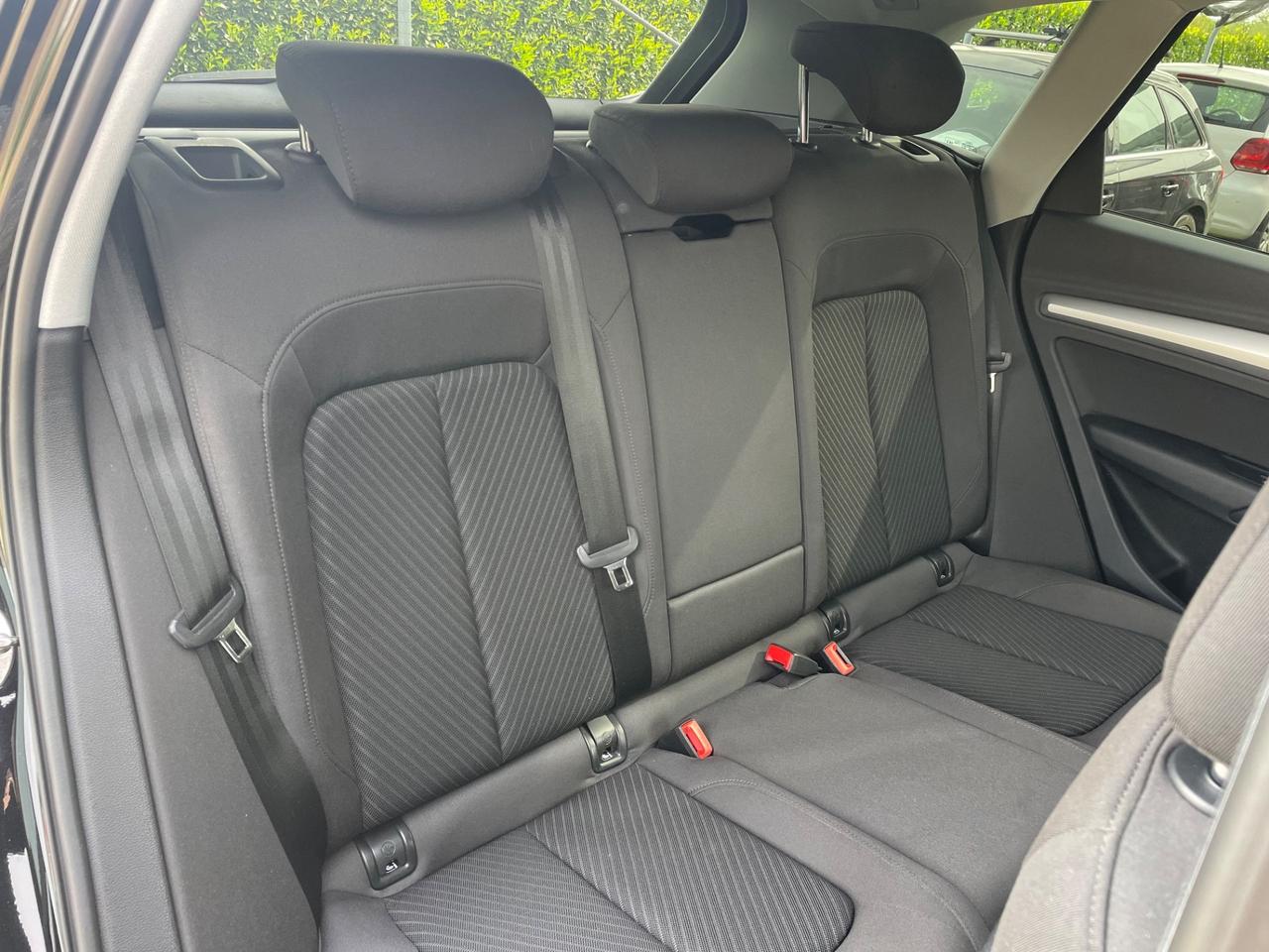 Audi Q5 40 TDI quattro S tronic Design/GARANZIA