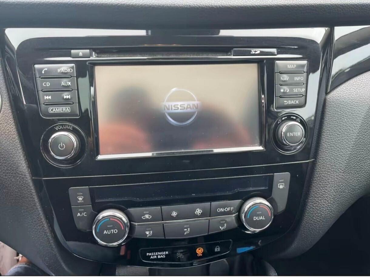 Nissan Qashqai 1.5 dCi 110 CV TETTO PANORAMICO