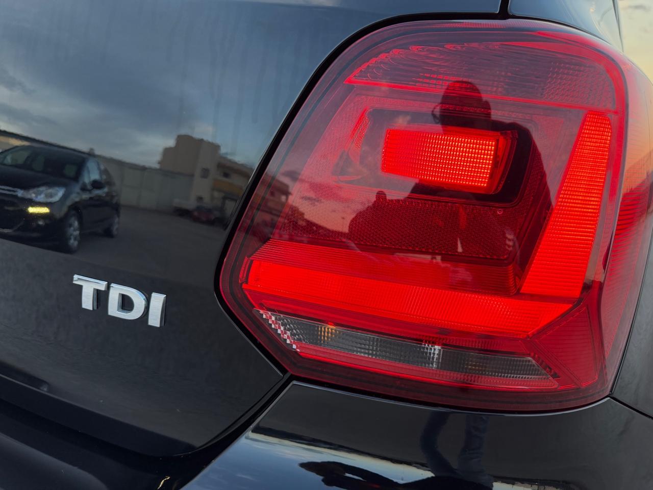 VOLKSWAGEN POLO 1.4 TDI 75CV 5P RESTYLING MY16