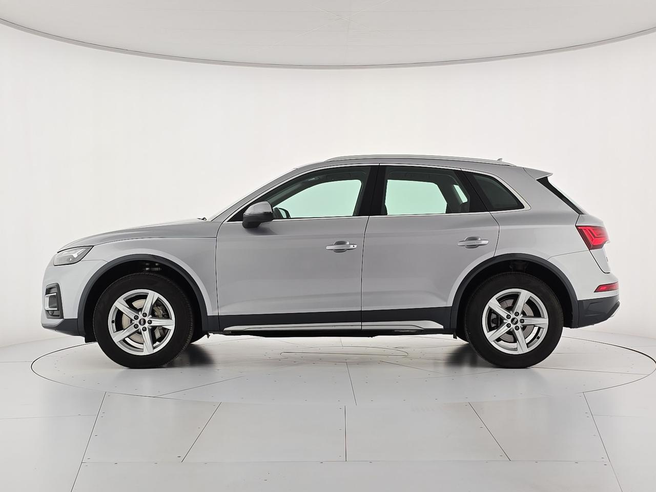 Audi Q5 40 2.0 tdi mhev 12v business advanced quattro s-tronic