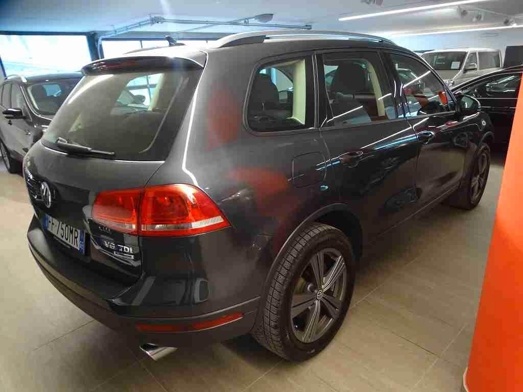 VW Touareg 3.0 TDI 4x4 Euro 6 Navi Alu 19