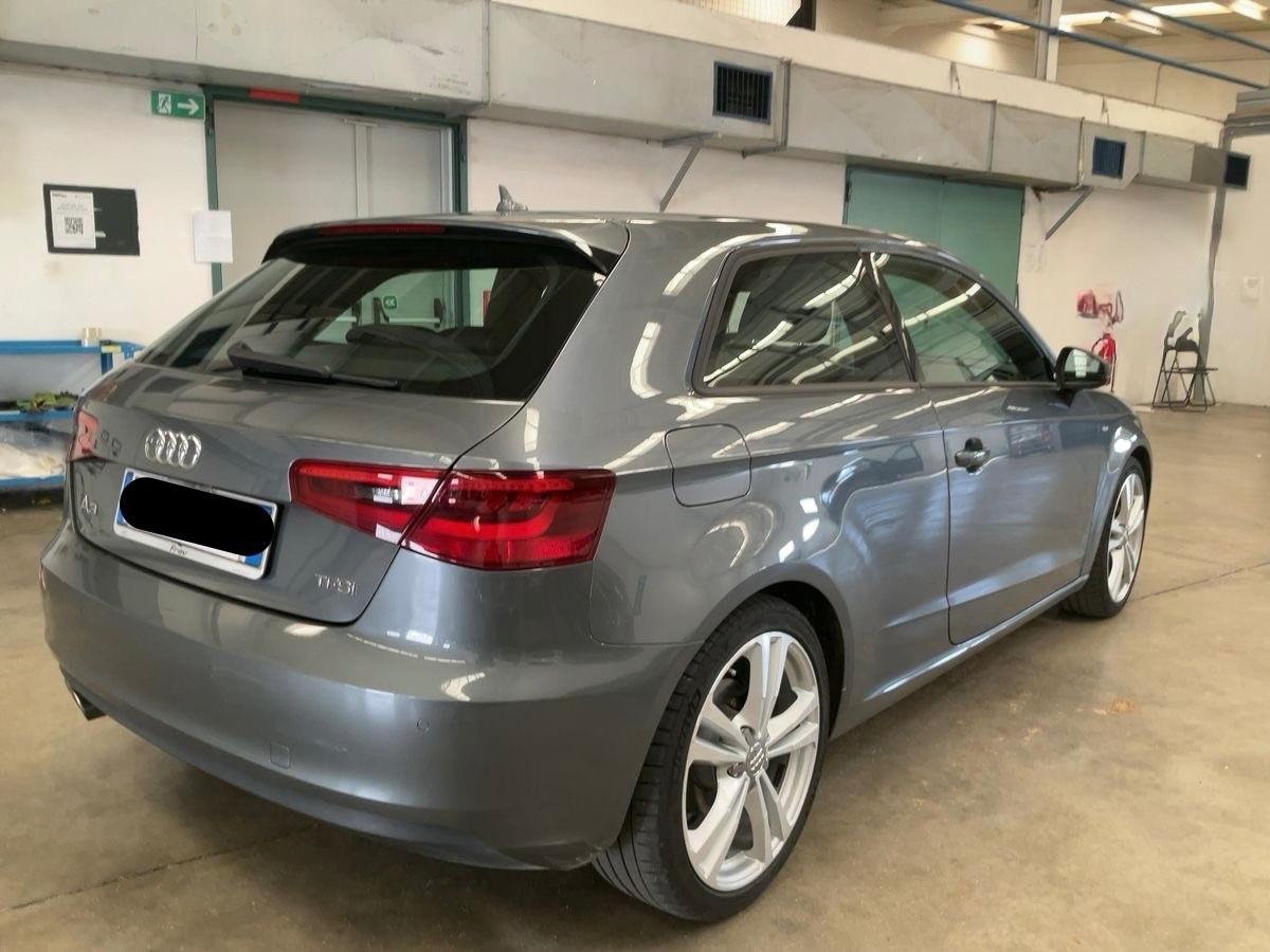 AUDI A3 3P 1.8 TFSI S LINE SPORTPAKET