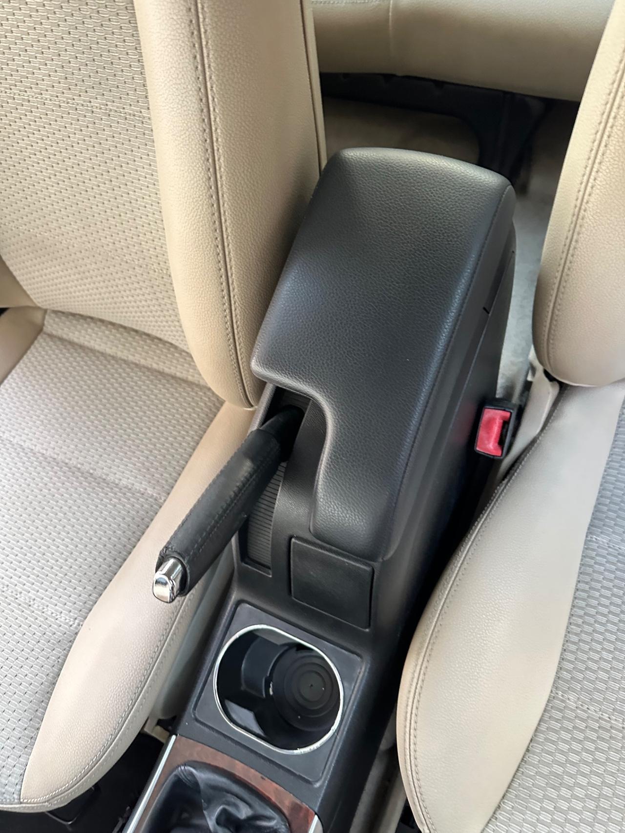 Mercedes-Benz B 180 NGT BlueEFFICIENCY-BENZ/METANO