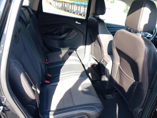 FORD Kuga 2.0 TDCI 150 CV S&S 4WD Powershift Titanium
