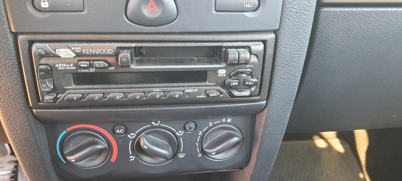 Renault Clio 1.2 5 Porte Km.145.700 Ottime condizioni