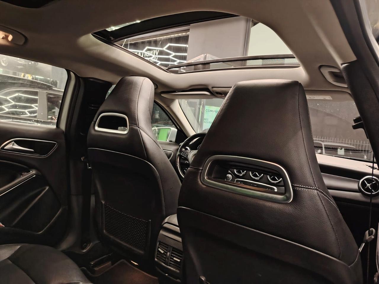 Mercedes-Benz GLA 220 d Automatic 4Matic Sport