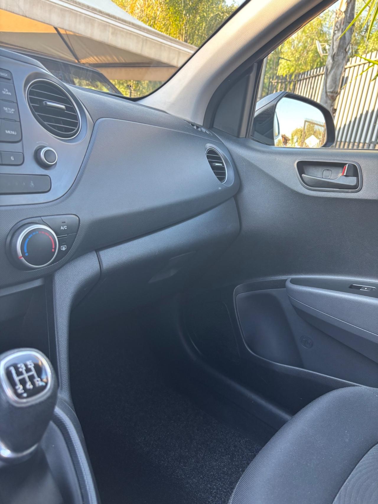 Hyundai i10 1.0 MPI Style 10/2017