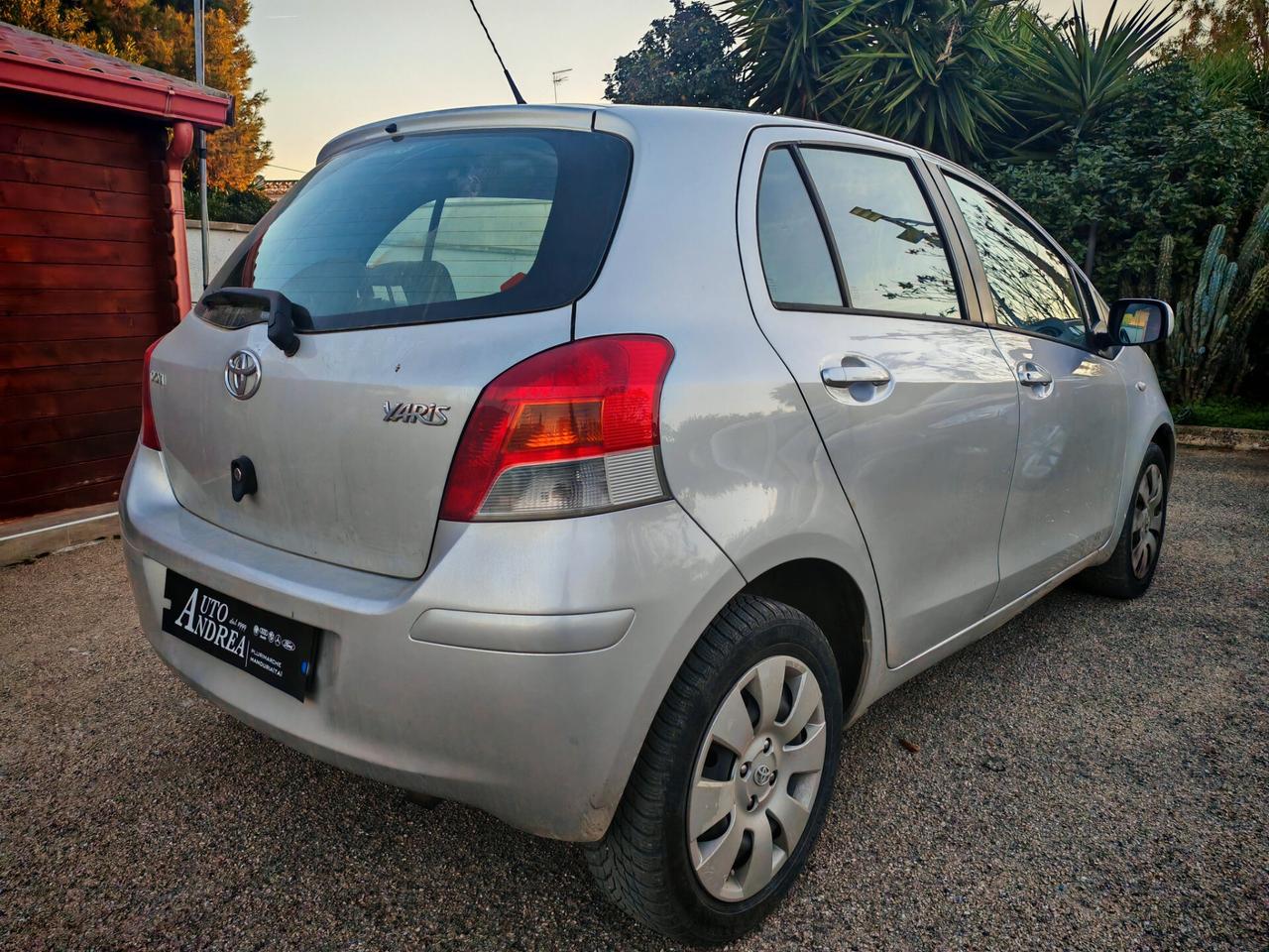 Toyota Yaris 1.4 D-4D Full Optional 2009
