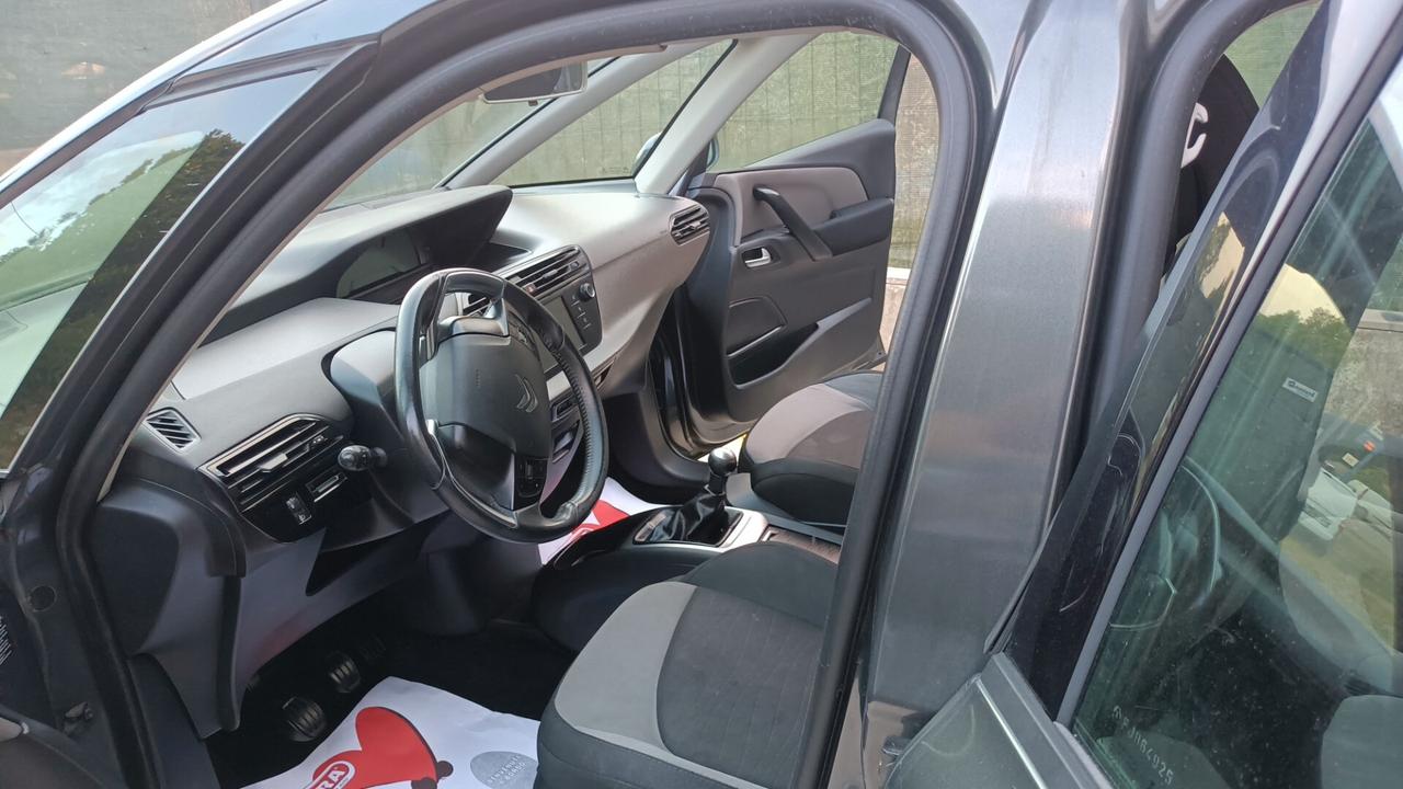 Citroen C4 Picasso 1.5 diesel 2016 navigatore