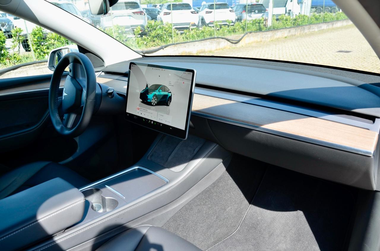 TESLA MODEL Y LONG RANGE DUAL MOTOR AWD, UNICOPROPRIETARIO, AUTOPILOT AVANZATO, PERMUTE