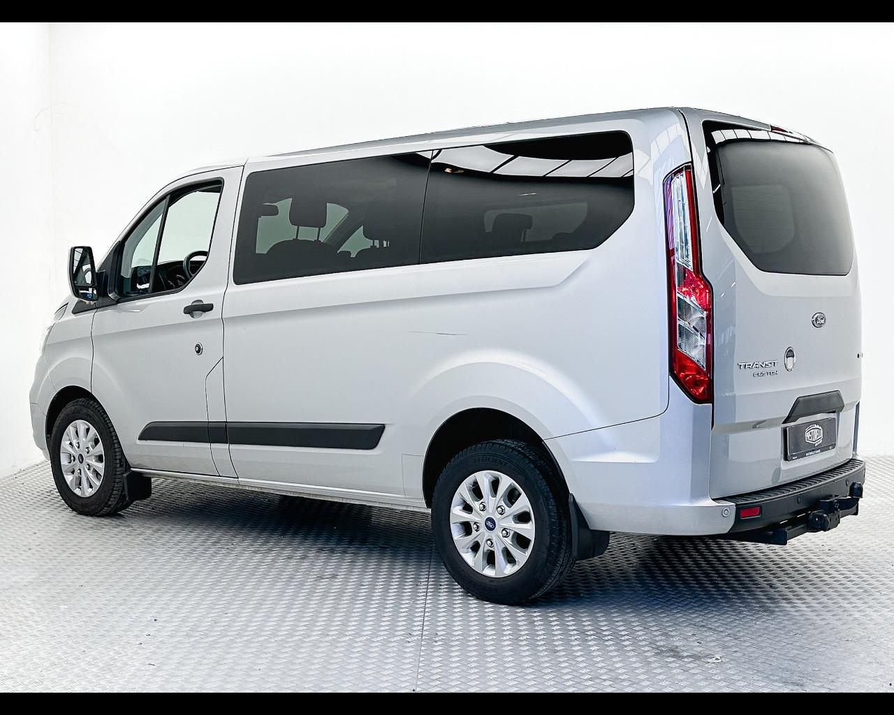 FORD Transit Custom 1ª s - Transit Custom 320 2.0 EcoBlue Hybrid 130 PC Combi Trend