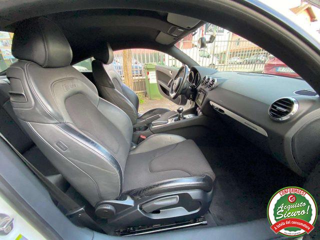 AUDI TT 2.0 tdi quattro S line Xenon/pelle-tessuto/Navi