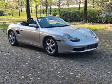 Porsche Boxster 2.5i 24V cat