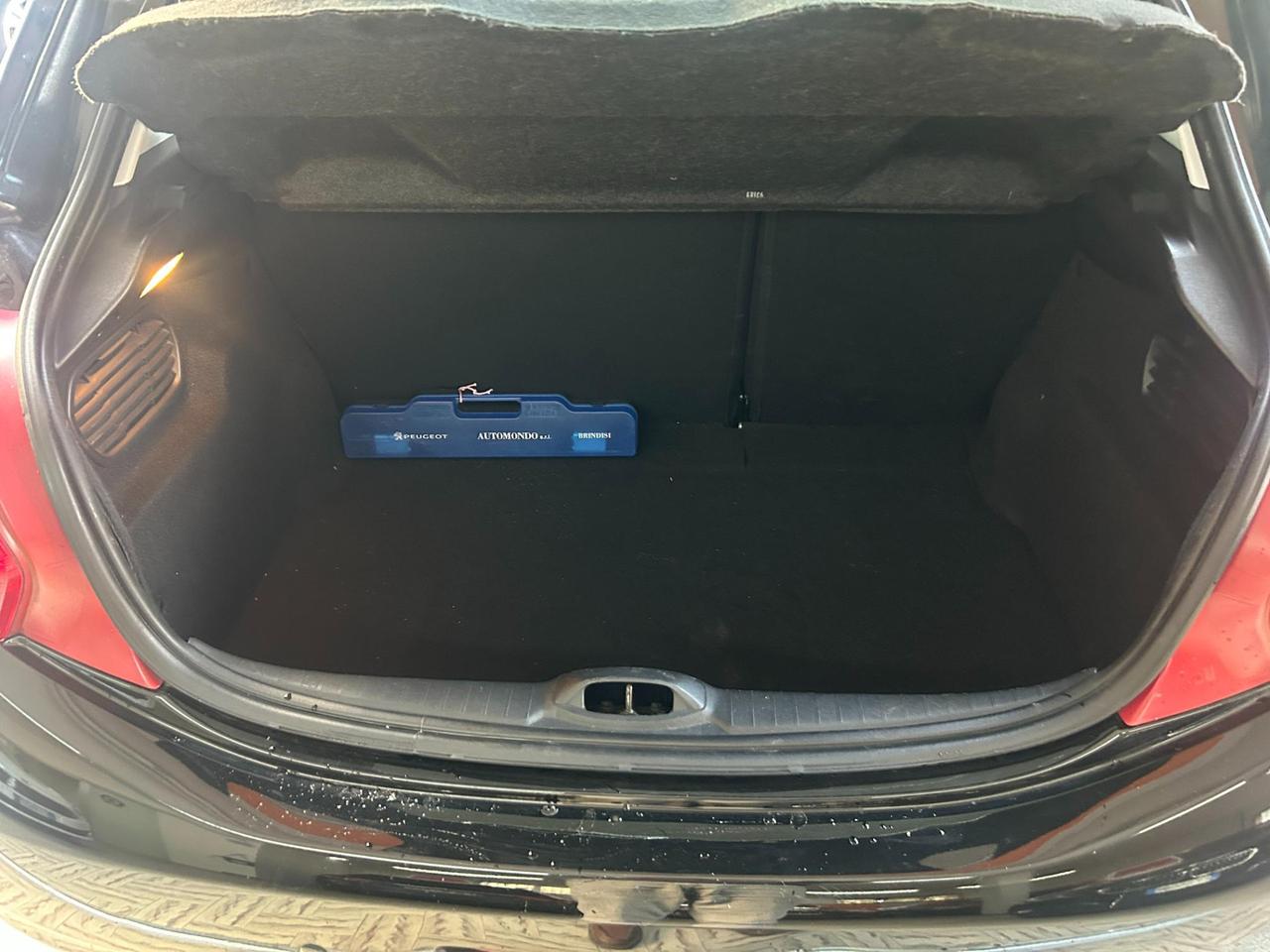 Peugeot 208 5 Porte 208 5p 1.2 puretech (vti) 12v Active