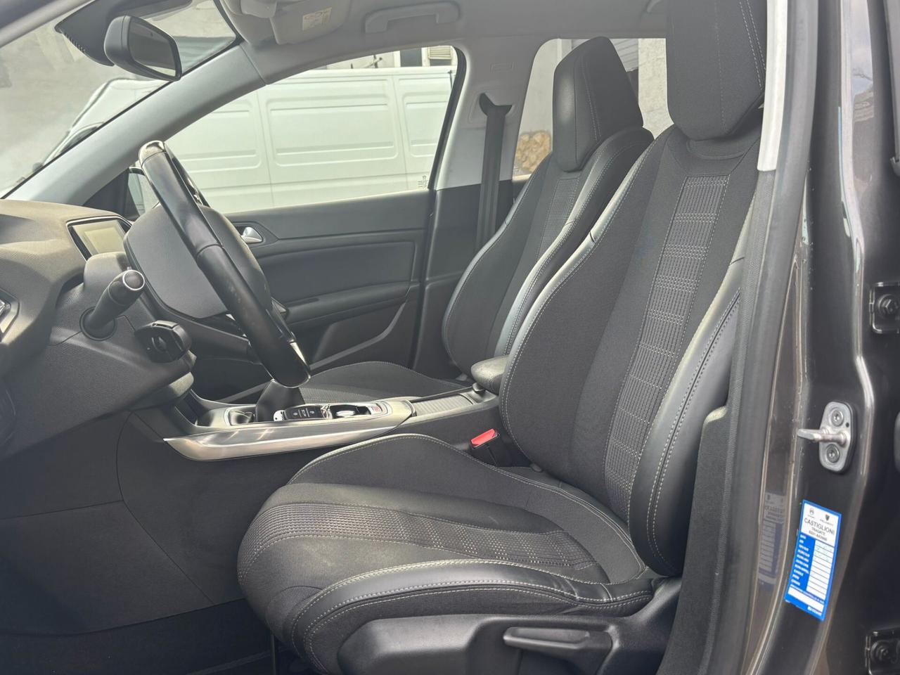 Peugeot 308 PureTech Turbo 130 S&S Allure