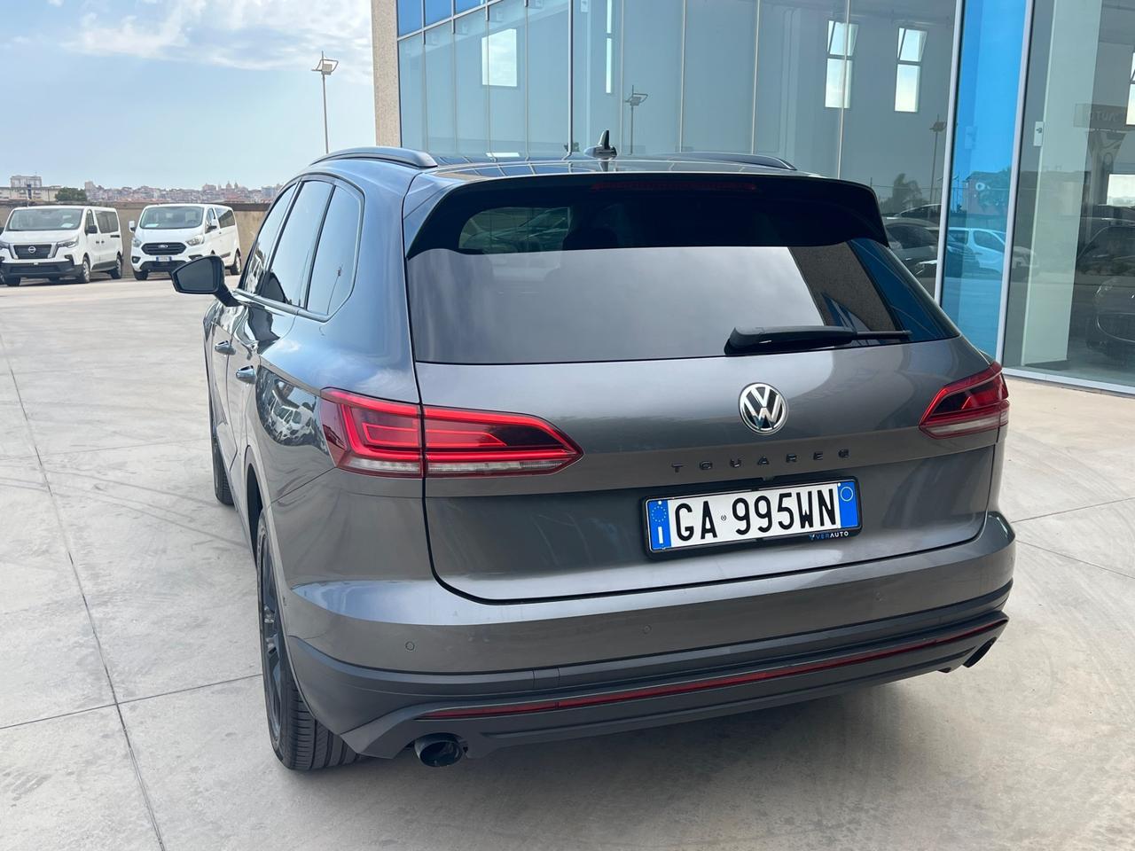 Volkswagen Touareg 3.0 V6 TDI SCR Black Style