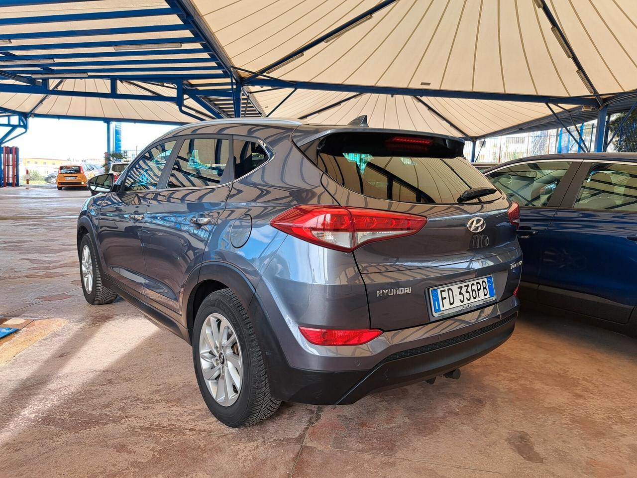 Hyundai Tucson 1.7 CRDi XPOSSIBLE + GANCIO TRAINO