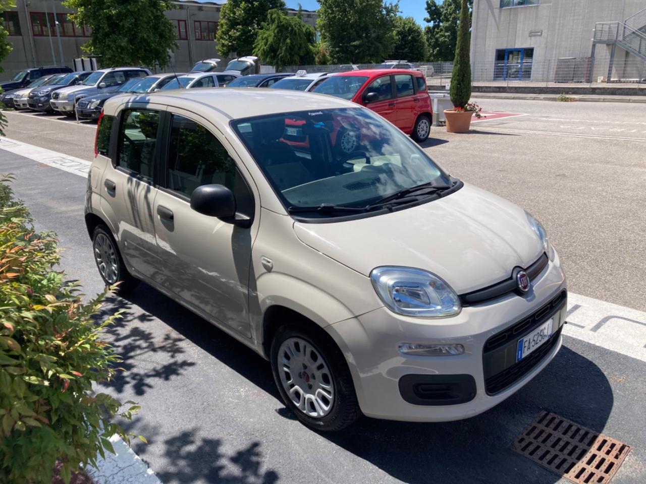 FIAT PANDA 1.2 BENZINA 5 PORTE