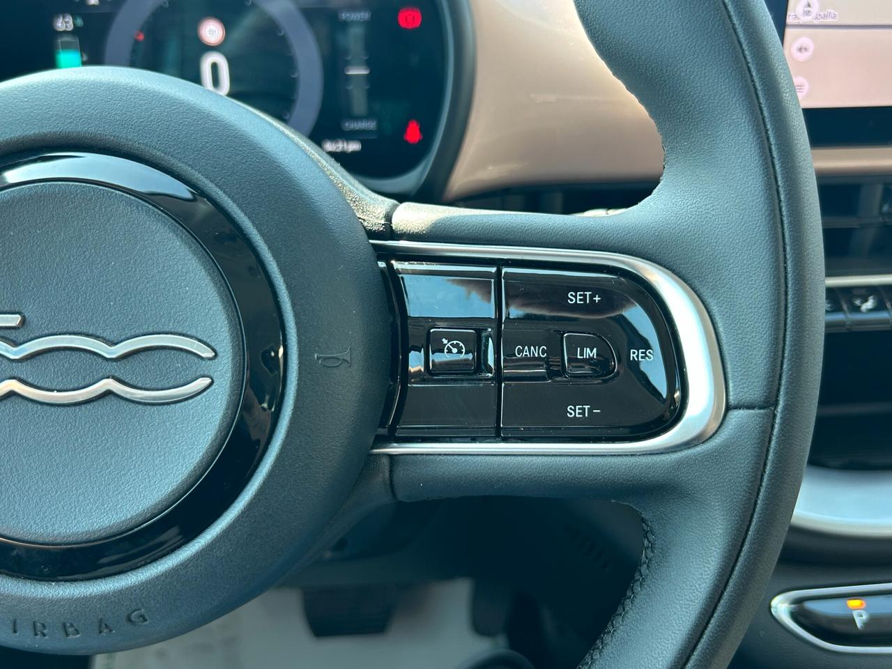 Fiat 500e 42 kWh Icon