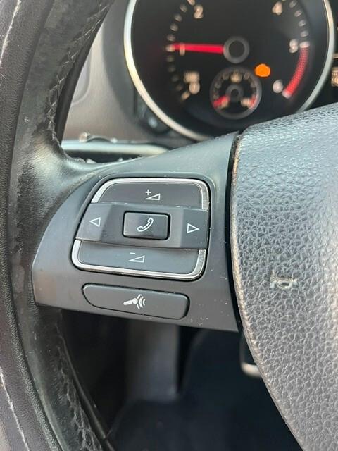 VOLKSWAGEN GOLF 140 CV TDI GT SPORT 3 porte DSG CERCHI IN LEGA NAVIGATORE OK NEOPATENTATI - GARANZIA 12 MESI -