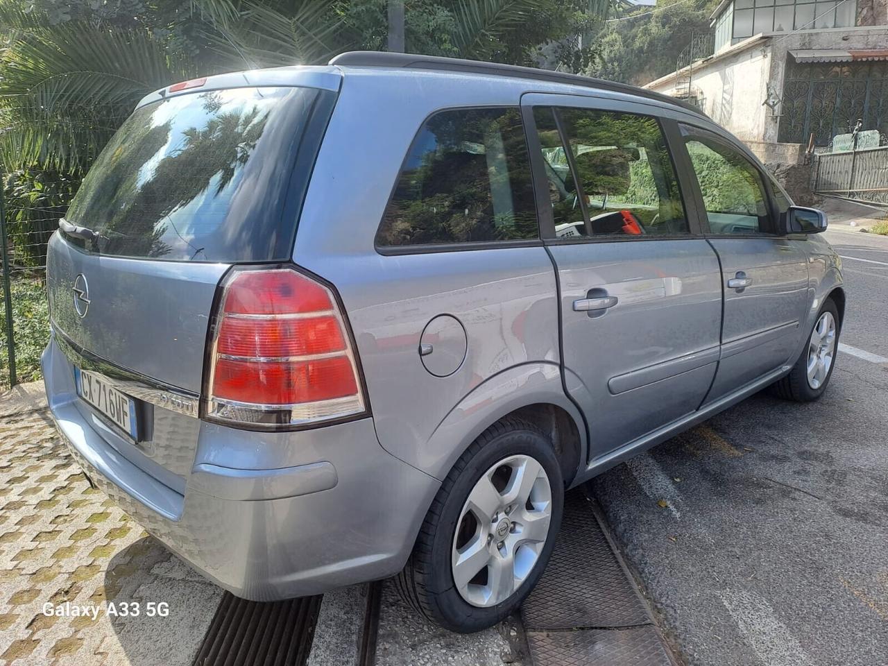 Opel Zafira 1.9 CDTI 120CV Cosmo 7 POSTI.