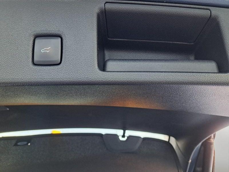 Ford Kuga 2.5 full hybrid ST-Line X awd 190cv cvt