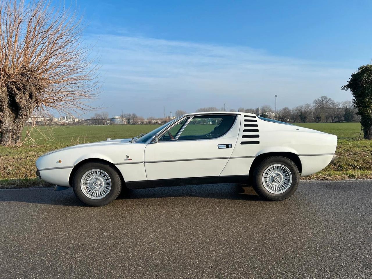 Alfa Romeo Montreal 2.600 V8
