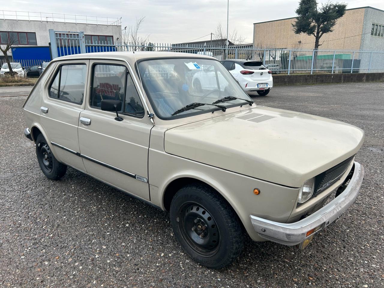 Fiat 127 900