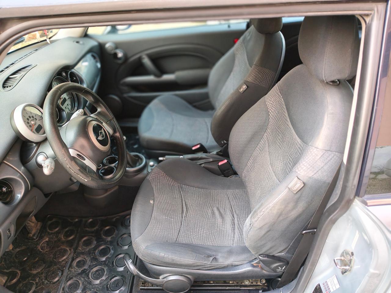 Mini 1.4 tdi One D de luxe